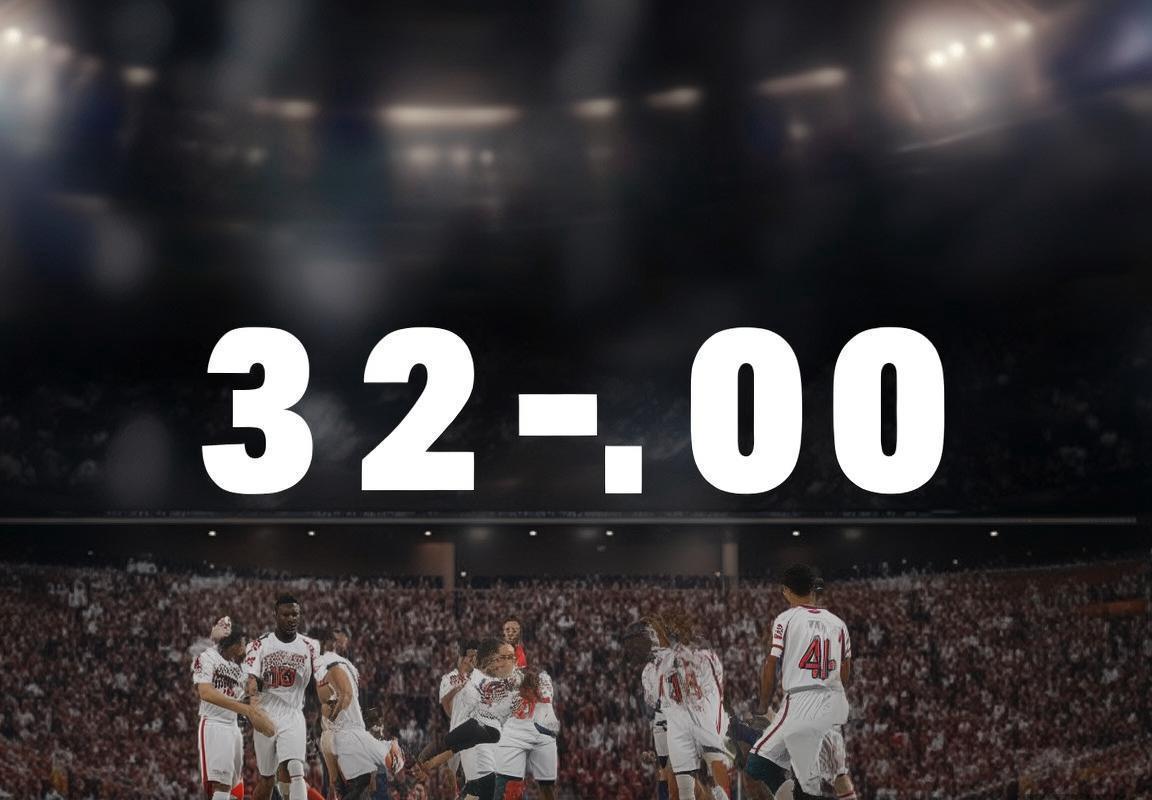 32比0比分解析：战术对决与足球精神诠释(图3)