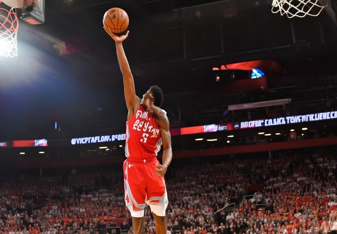 火箭勇士季后赛巅峰对决：攻防策略对决解析(图3)